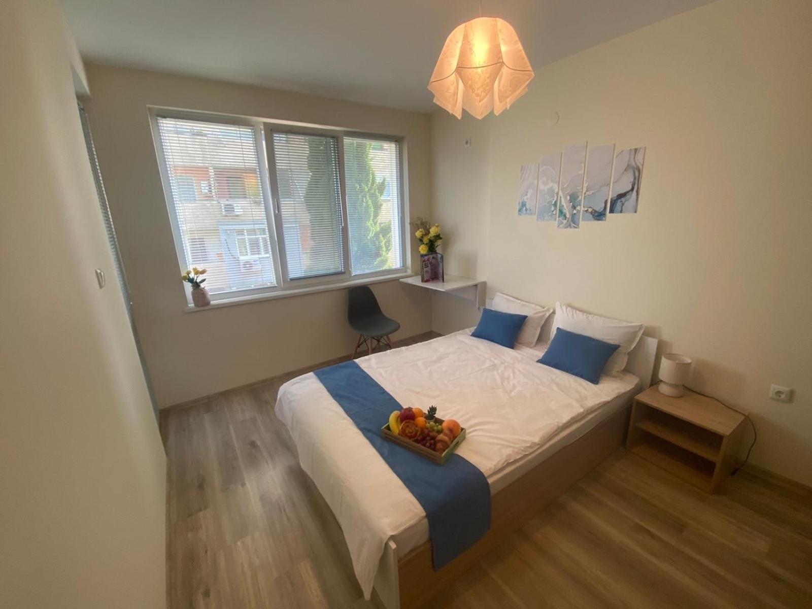 Уютен Нов Апартамент - Стара Загора С Две Спални Appartement Buitenkant foto