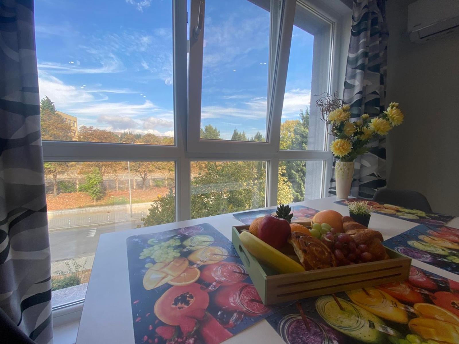Уютен Нов Апартамент - Стара Загора С Две Спални Appartement Buitenkant foto