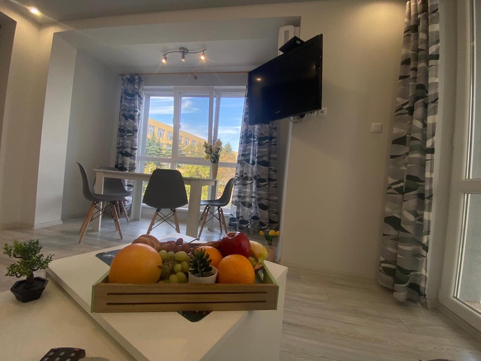 Уютен Нов Апартамент - Стара Загора С Две Спални Appartement Buitenkant foto