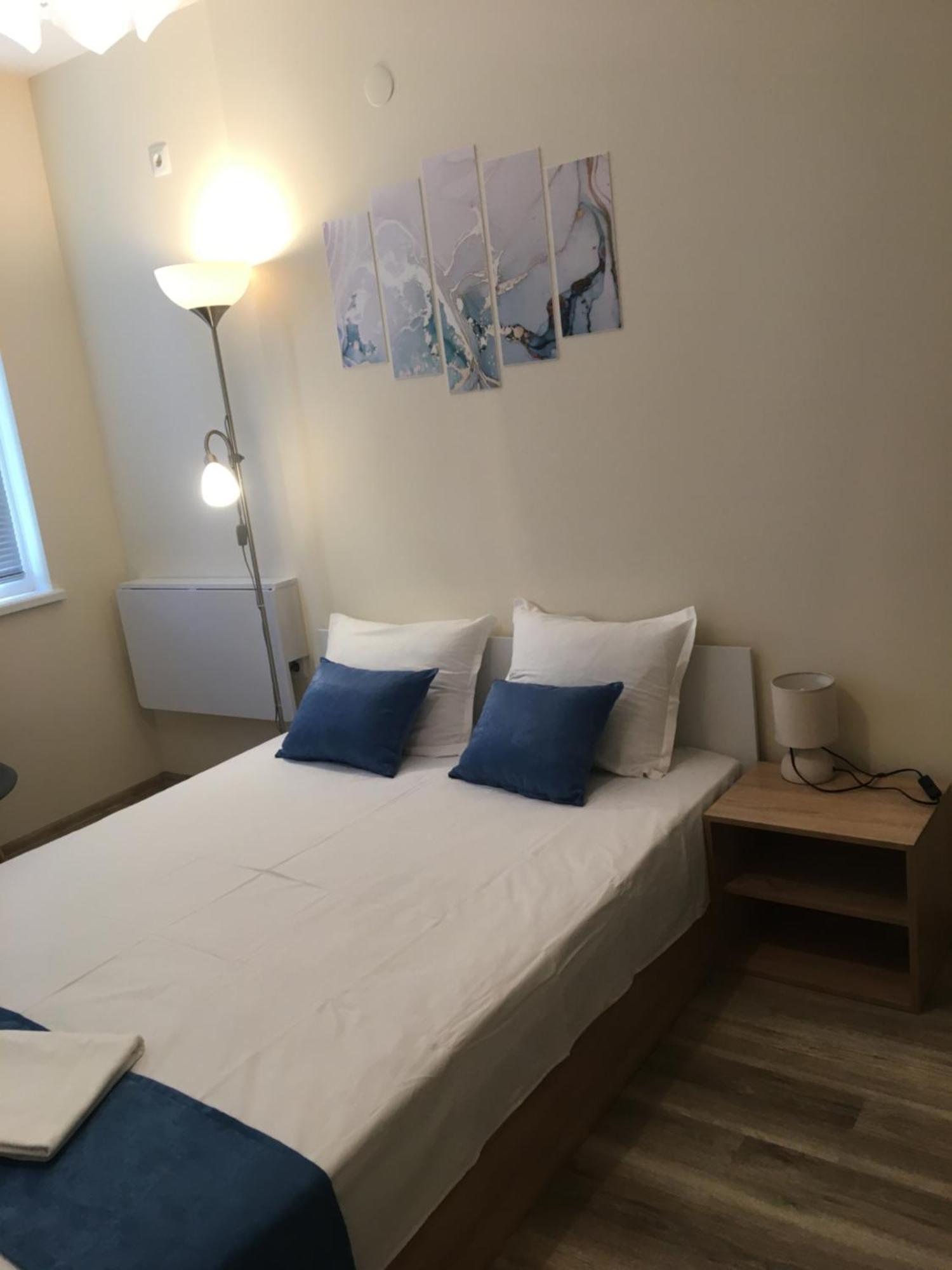 Уютен Нов Апартамент - Стара Загора С Две Спални Appartement Buitenkant foto