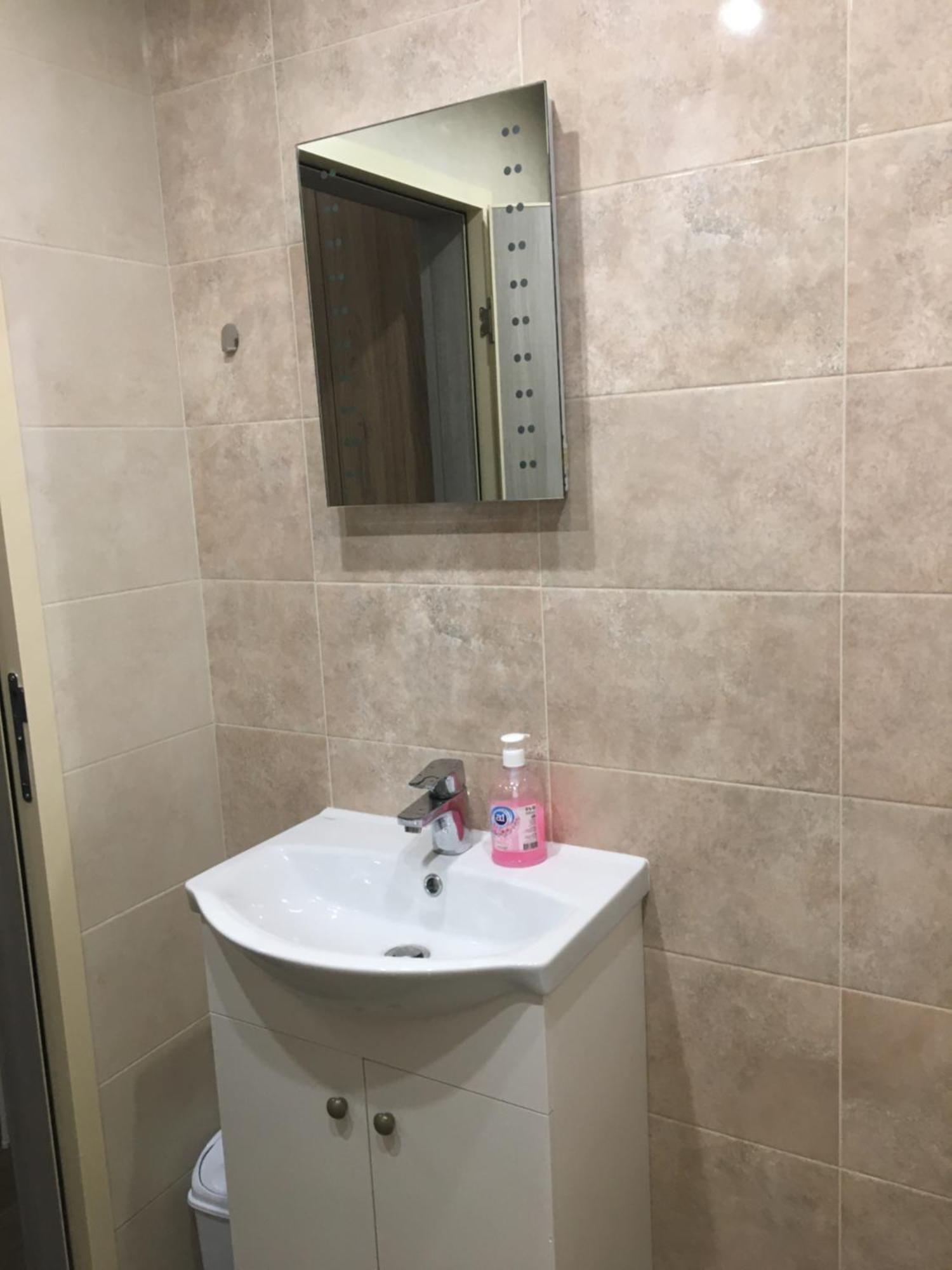 Уютен Нов Апартамент - Стара Загора С Две Спални Appartement Buitenkant foto